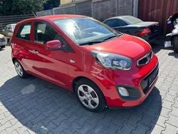 Rot Gebraucht 2014 Kia Picanto Spirit Kleinwagen | 5.999 € (Fairer Preis)