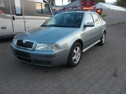 Blau Gebraucht 2002 Skoda Octavia Celebration Limousine | 1.750 € (Fairer Preis)