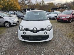 Weiß Gebraucht 2017 Renault Twingo LIMITED Kleinwagen | 6.490 € (Guter Preis)