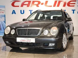 Blau Gebraucht 2002 Mercedes E240 Avantgarde Kombi | 2.777 € (Fairer Preis)