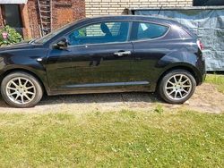 Schwarz Gebraucht 2009 Alfa Romeo MiTo Kleinwagen | 1.850 €