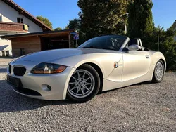 Silber Gebraucht 2003 BMW Z4 Performance Cabrio | 9.500 € (Guter Preis)