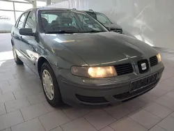 Grün Gebraucht 2004 Seat Toledo Kleinwagen | 1.250 €