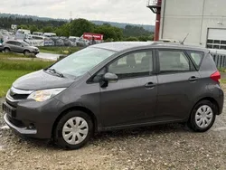Grau Gebraucht 2013 Subaru Trezia Van / Kleinbus | 2.650 €