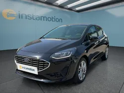 Schwarz Gebraucht 2022 Ford Fiesta Titanium Kleinwagen | 16.499 € (Guter Preis)