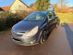 Grau Gebraucht 2009 Opel Corsa Edition Limousine | 1.000 € (Guter Preis)