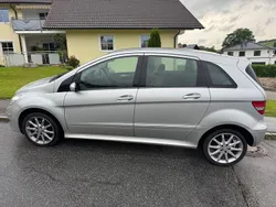 Silber Gebraucht 2008 Mercedes B200 Van / Kleinbus | 3.995 € (Superpreis)