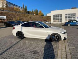Weiß Gebraucht 2014 BMW M235 Sport Line Coupé | 29.999 € (Fairer Preis)