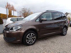 Braun Gebraucht 2010 VW Touran Comfortline Van / Kleinbus | 8.350 € (Fairer Preis)