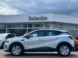 Silber Gebraucht 2023 Renault Captur SUV | 22.590 € (Fairer Preis)