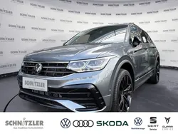 Grau Gebraucht 2024 VW Tiguan Allspace R-line SUV | 56.895 €