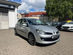 Silber Gebraucht 2008 Renault Clio III Dynamique Kleinwagen | 6.450 € (Etwas zu teuer)