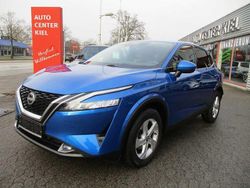 Candy blue pearl metallic (metallic) Gebraucht 2023 Nissan Qashqai N-Connecta SUV | 18.980 € (Fairer Preis)