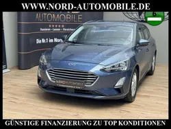 Blau Gebraucht 2020 Ford Focus Limousine | 15.880 € (Fairer Preis)