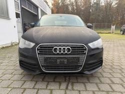 Schwarz Gebraucht 2012 Audi A1 Attraction Limousine | 6.399 € (Guter Preis)