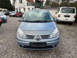Blau Gebraucht 2004 Renault Scénic II Authentique Van / Kleinbus | 3.950 €