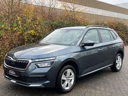 Grau Gebraucht 2020 Skoda Kamiq Ambition SUV | 14.895 € (Fairer Preis)