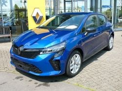 Blau Neu 2025 Renault Clio V Play Limousine | 20.750 € (Fairer Preis)