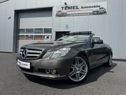 Grau Gebraucht 2010 Mercedes E250 AMG Cabrio | 17.890 € (Fairer Preis)