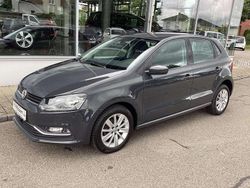 Grau Gebraucht 2015 VW Polo Comfortline Kleinwagen | 12.990 € (Etwas zu teuer)