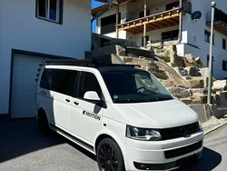 Weiß Gebraucht 2013 VW Multivan Van / Kleinbus | 33.900 €