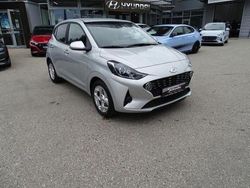 Silber Gebraucht 2021 Hyundai i10 Edition 30 Kleinwagen | 11.890 € (Fairer Preis)