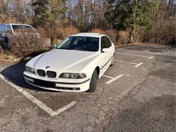 Weiß Gebraucht 1998 BMW 528 Shadowline Limousine | 2.800 € (Guter Preis)