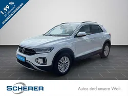 Pure white Gebraucht 2024 VW T-Roc Life SUV | 21.800 € (Guter Preis)