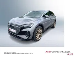 Taifungrau metallic (metallic) Gebraucht 2022 Audi e-tron S-Line SUV | 31.910 € (Etwas zu teuer)