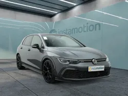 Grau Gebraucht 2024 VW Golf VIII Sound Limousine | 35.749 € (Fairer Preis)