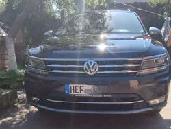 Schwarz Gebraucht 2018 VW Tiguan Allspace Highline SUV | 28.550 € (Fairer Preis)