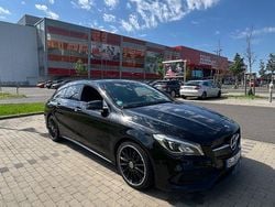 Schwarz Gebraucht 2019 Mercedes CLA200 Shooting Brake AMG line Kombi | 22.000 € (Guter Preis)