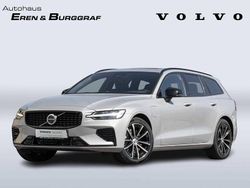 Grau Gebraucht 2023 Volvo V60 Ultimate Kombi | 41.490 € (Etwas zu teuer)