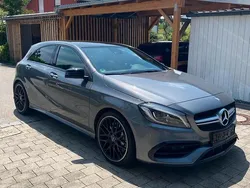 Grau Gebraucht 2016 Mercedes A45 AMG AMG Kleinwagen | 29.500 € (Guter Preis)