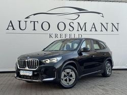 Black sapphire metallic Gebraucht 2023 BMW iX1 SUV | 34.950 € (Superpreis)