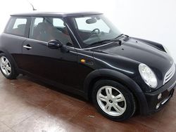 Schwarz Gebraucht 2005 Mini Cooper Pepper Kleinwagen | 2.450 €