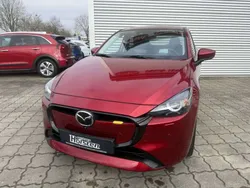 Soul red crystal metallic Neu 2024 Mazda 2 Exclusive-Line Kleinwagen | 21.950 € (Etwas zu teuer)