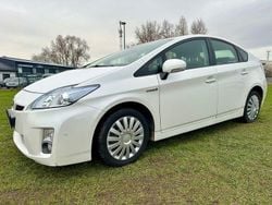 Weiß Gebraucht 2010 Toyota Prius Life Limousine | 5.700 € (Guter Preis)