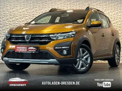 Orange Gebraucht 2021 Dacia Sandero Comfort Kleinwagen | 13.499 € (Fairer Preis)