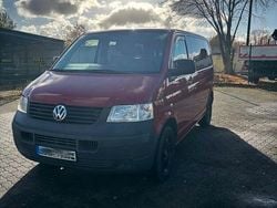 Rot Gebraucht 2009 VW T5 Van | 9.900 €