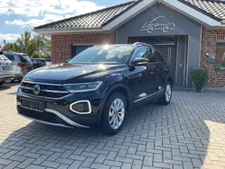 Schwarz Gebraucht 2024 VW T-Roc Style SUV | 27.850 € (Guter Preis)