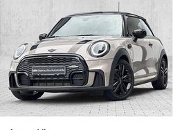 Grau Gebraucht 2022 Mini Cooper Clubman Kombi | 20.880 € (Fairer Preis)