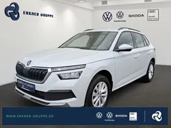 Moonweiss metallic Gebraucht 2024 Skoda Kamiq Ambition SUV | 22.799 € (Fairer Preis)