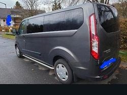 Grau Gebraucht 2020 Ford Transit Custom Van / Kleinbus | 29.999 €