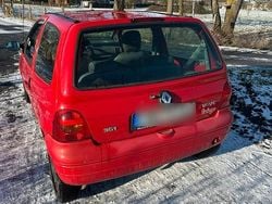 Rot Gebraucht 2006 Renault Twingo Kleinwagen | 500 € (Superpreis)