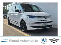 Weiß Gebraucht 2024 VW Multivan Edition Van / Kleinbus | 52.490 € (Fairer Preis)