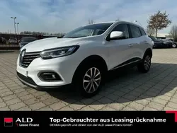 Weiss ""nacre"" Gebraucht 2022 Renault Kadjar SUV | 20.950 € (Fairer Preis)