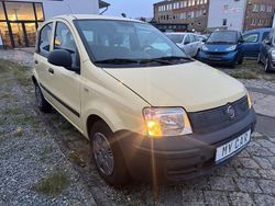 Gelb Gebraucht 2010 Fiat Panda Active Kleinwagen | 1.500 € (Guter Preis)