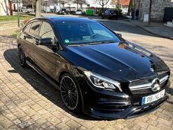 Schwarz Gebraucht 2018 Mercedes CLA45 AMG Shooting Brake AMG Kombi | 26.400 € (Guter Preis)