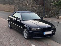 Schwarz Gebraucht 2000 BMW 320 Cabriolet Sport Line Cabrio | 5.000 €